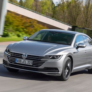 2019-Volkswagen-Arteon-134.jpg