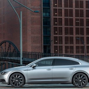 2019-Volkswagen-Arteon-149.jpg