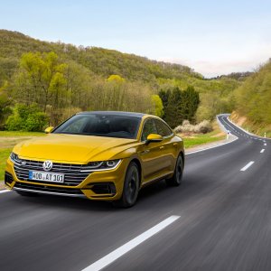 2019-Volkswagen-Arteon-108.jpg